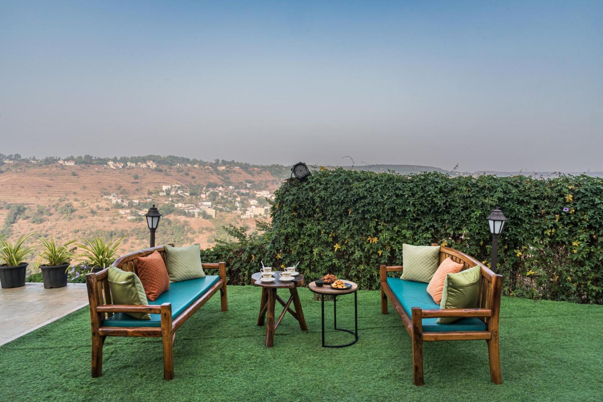 Saffronstays A Vantage, Panchgani - A Pyramid Shaped Unique Luxury Villa With Infinity Valley Views Exteriér fotografie